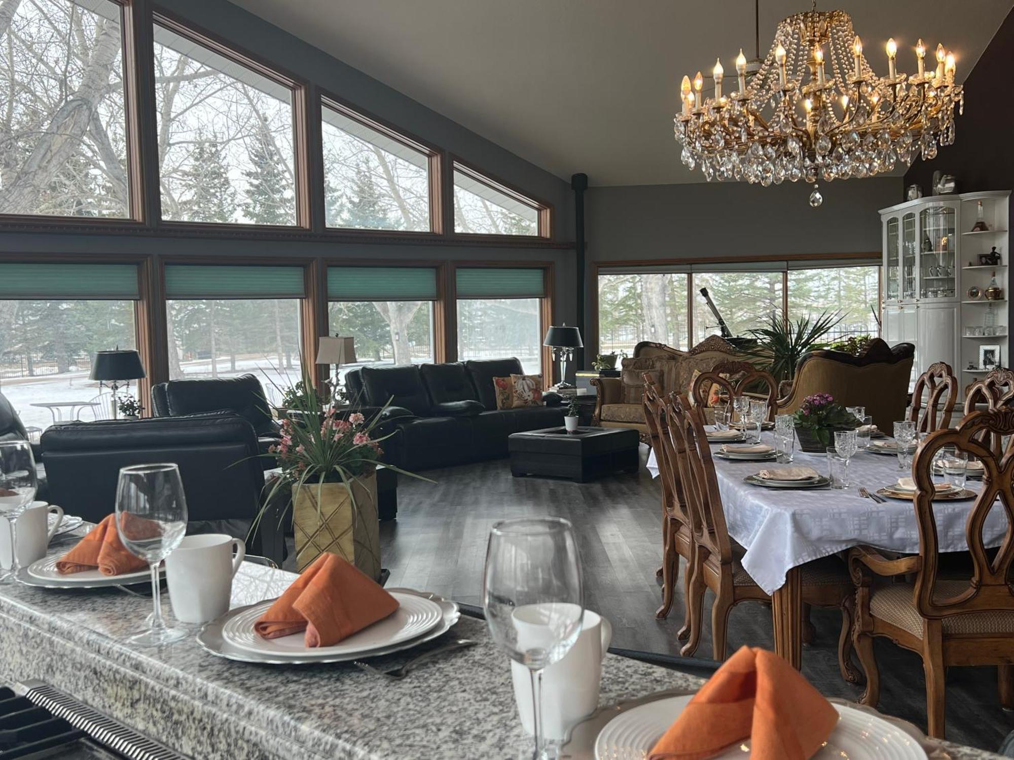 Rolling Hills Country Resort Bed And Breakfast Three Hills Екстериор снимка