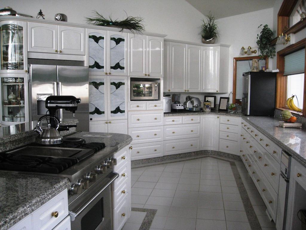 Rolling Hills Country Resort Bed And Breakfast Three Hills Екстериор снимка